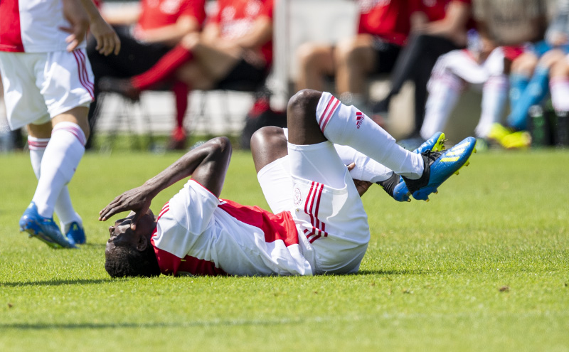 liveblog-nederlaag-ajax-anderlecht-spits-eert-nouri-21