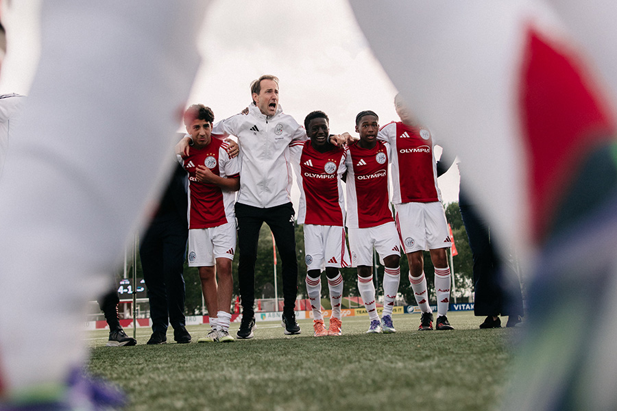 O15 Kampioen 4