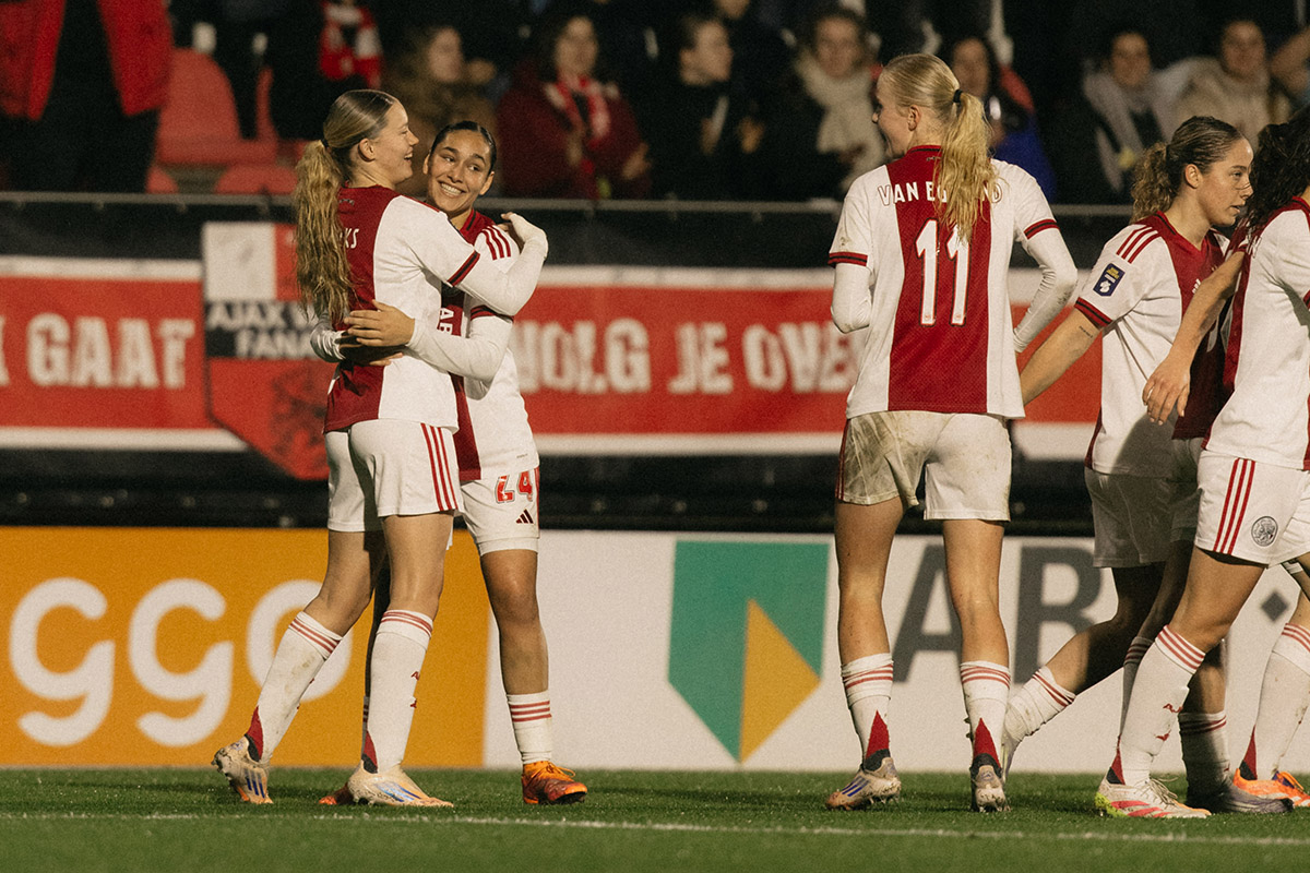 Ajaxvrouwen Utrecht 11