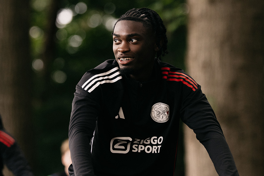 Aankomst Trainingsveld 6