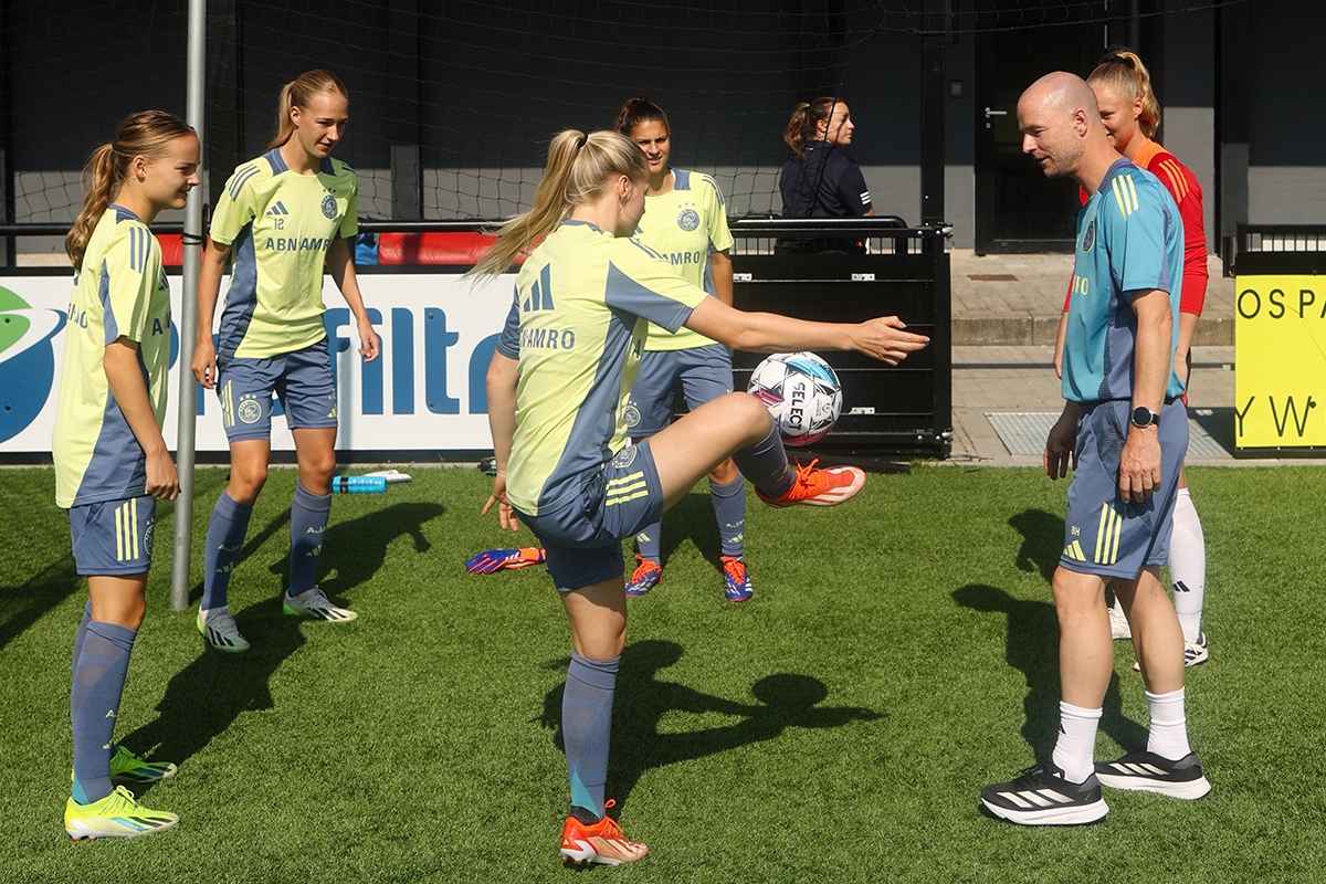 Rondo Training UWCL R1