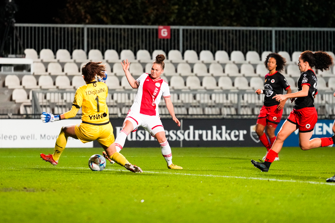 Goal Tromp Ajax Vrouwen