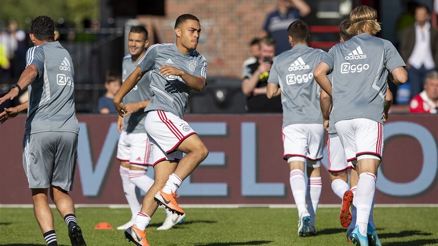 liveblog-ajax-panathinaikos-eindigt-in-1-2-16
