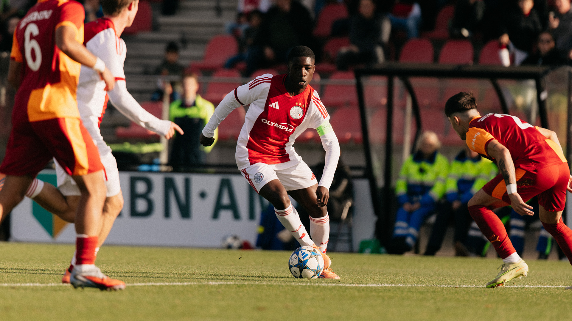 Negentig minuten lang: Ajax O19 - Galatasaray O19