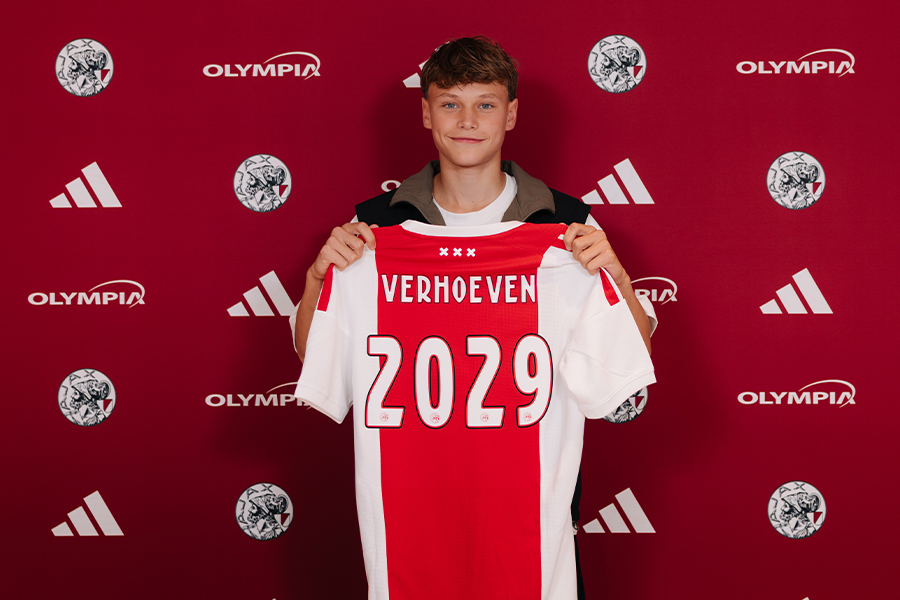 Verhoeven 900 3