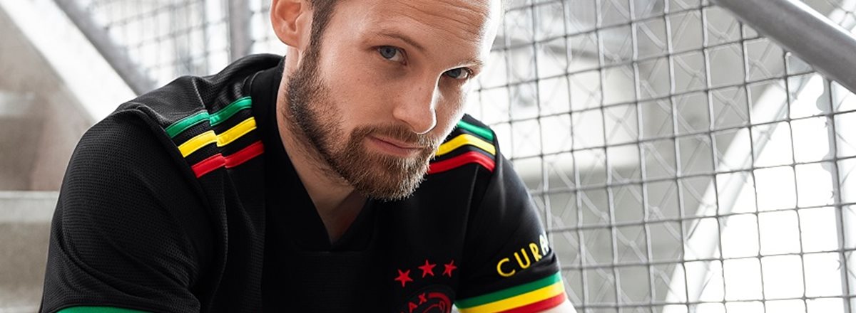 This is our message to you: extra voorraad derde shirt