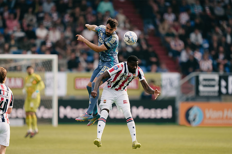 Sutalo Duel In De Lucht