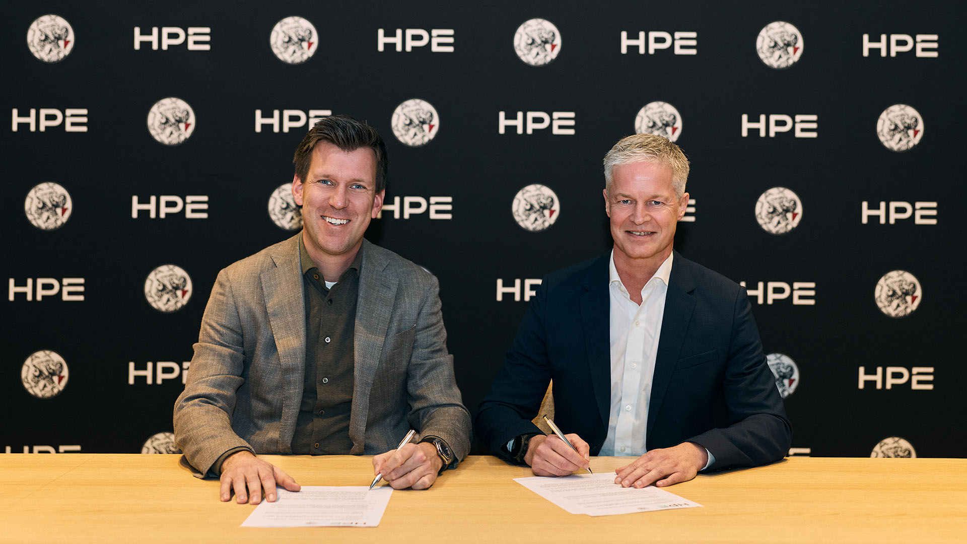 Ajax und HPE verlängern Partnerschaft