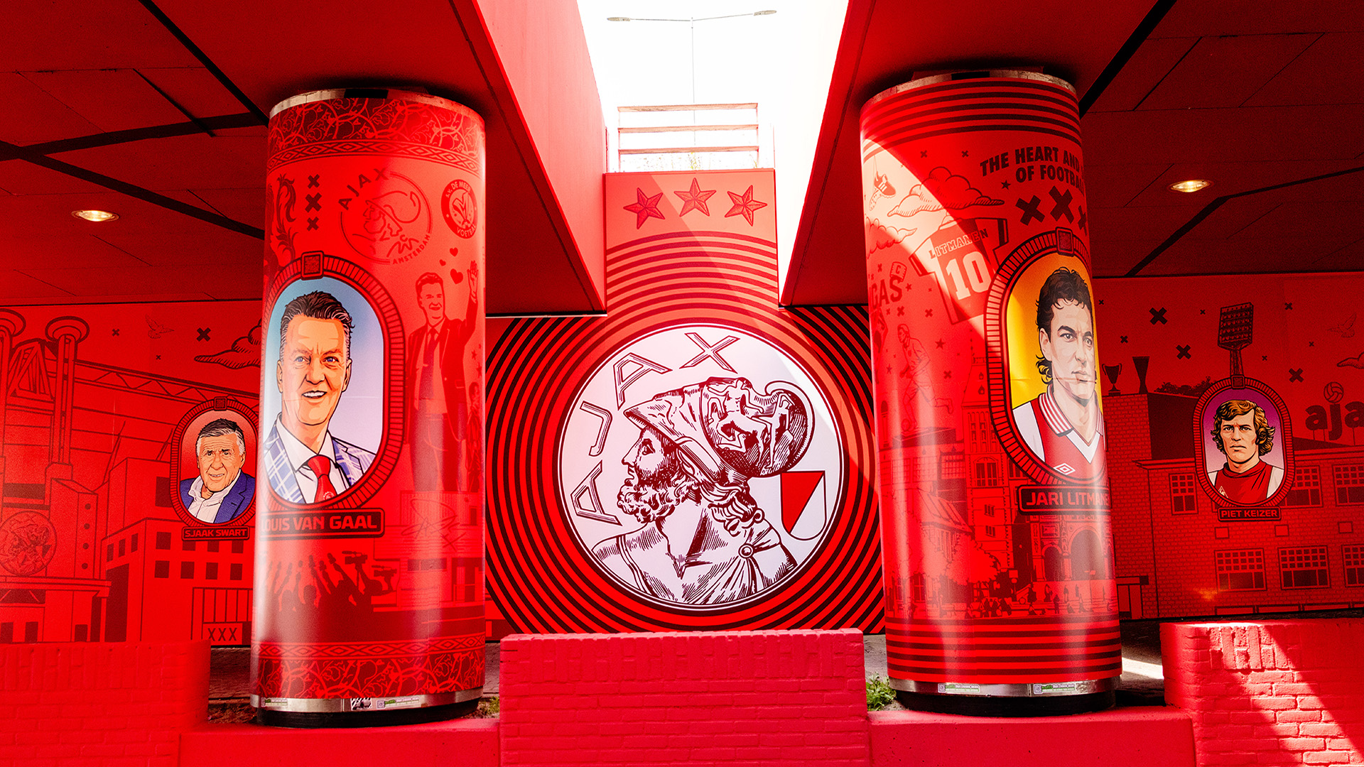 Kunstwerk 'Iconen van Amsterdam' onthuld bij Johan Cruijff ArenA