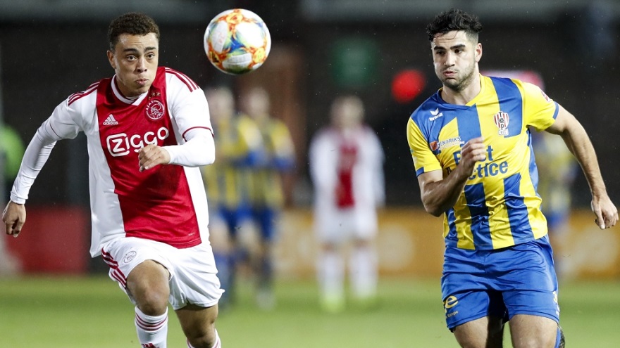 kleine-thuiszege-voor-jong-ajax-tegen-top-oss-1