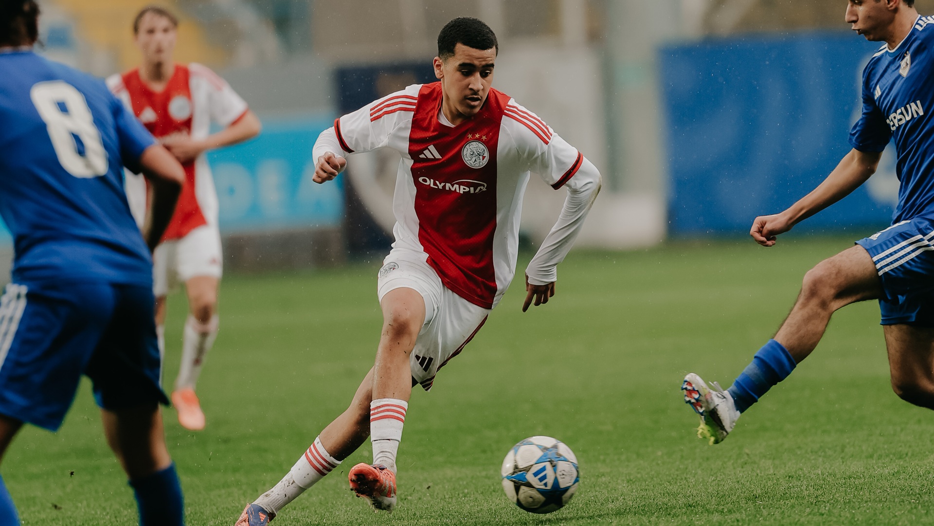 Negentig minuten lang: Qarabağ FK O19 - Ajax O19