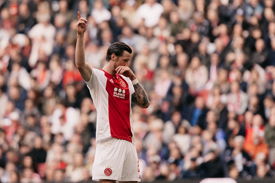 Ajax NAC 19
