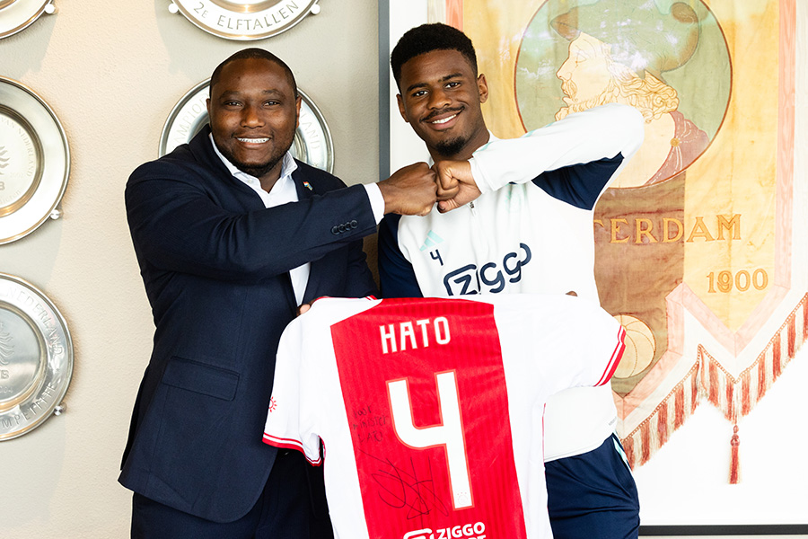 Hato Hato 8
