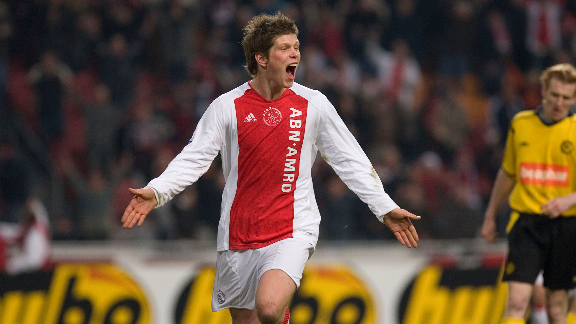 On This Day | Historische omhaal van Huntelaar