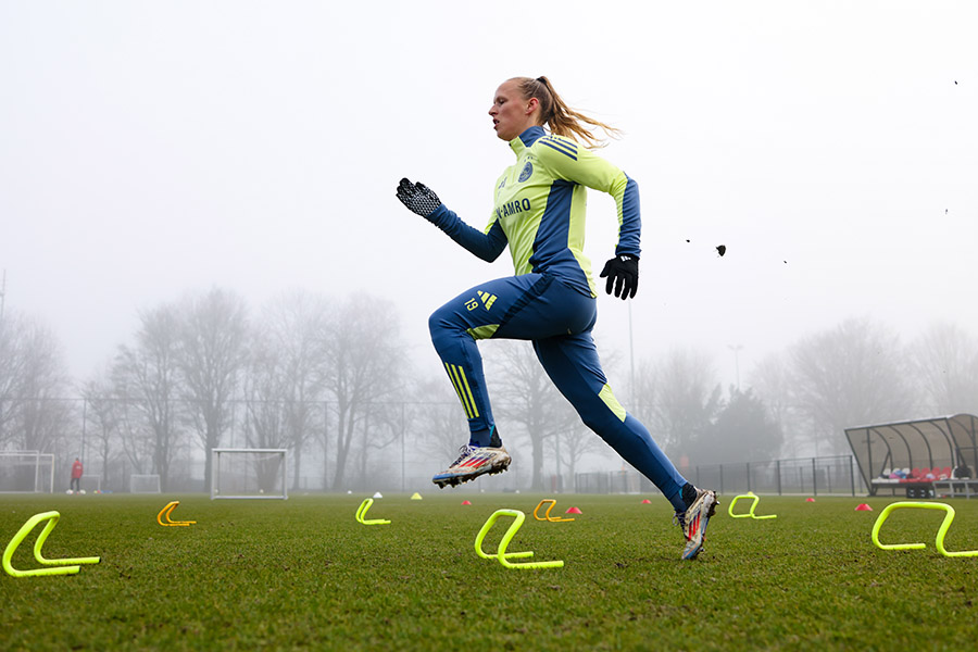 Training Ajax Vrouwen 7