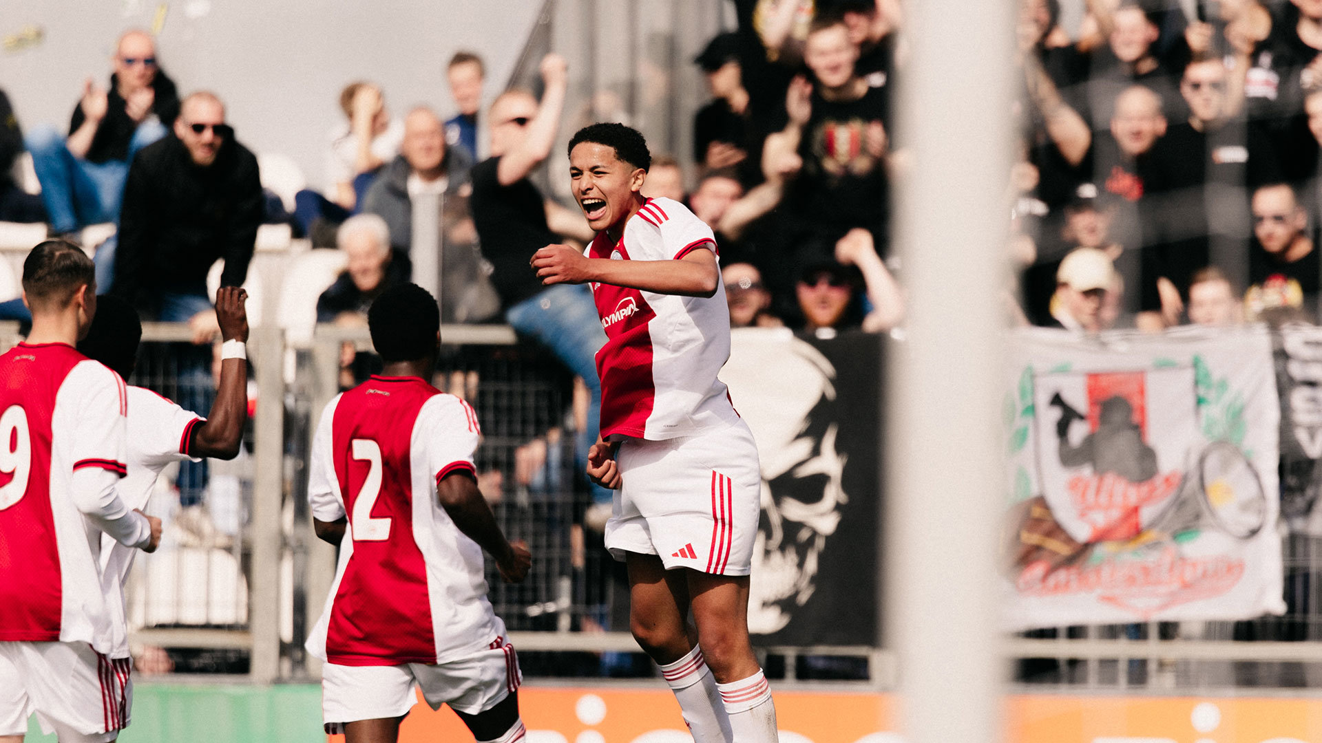 Ajax Sporting 1920 4.Jpg