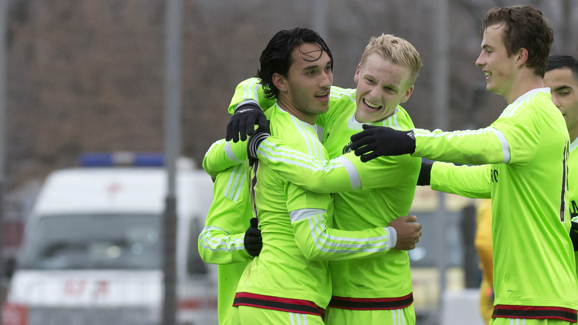 14 minuten met... Ezra Walian