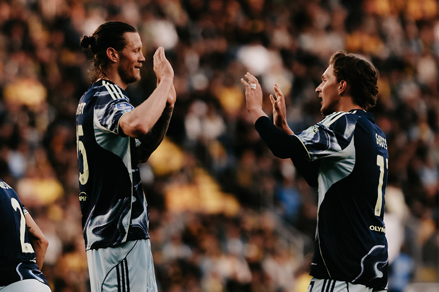 High Five Godts Weghorst