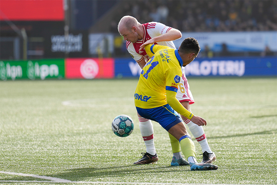 Klaassen In Duel Camaja 900