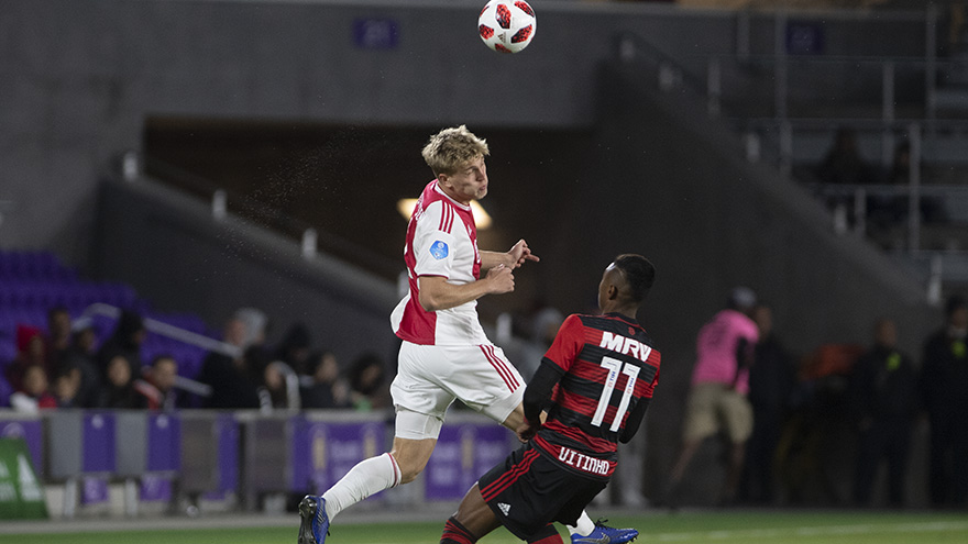 ajax-gelijk-tegen-flamengo-maar-ten-onder-in-penaltyreeks-8