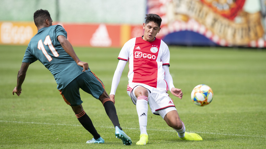 liveblog-na-zege-op-paok-is-blik-alweer-gericht-op-vvv-venlo-en-apoel--3