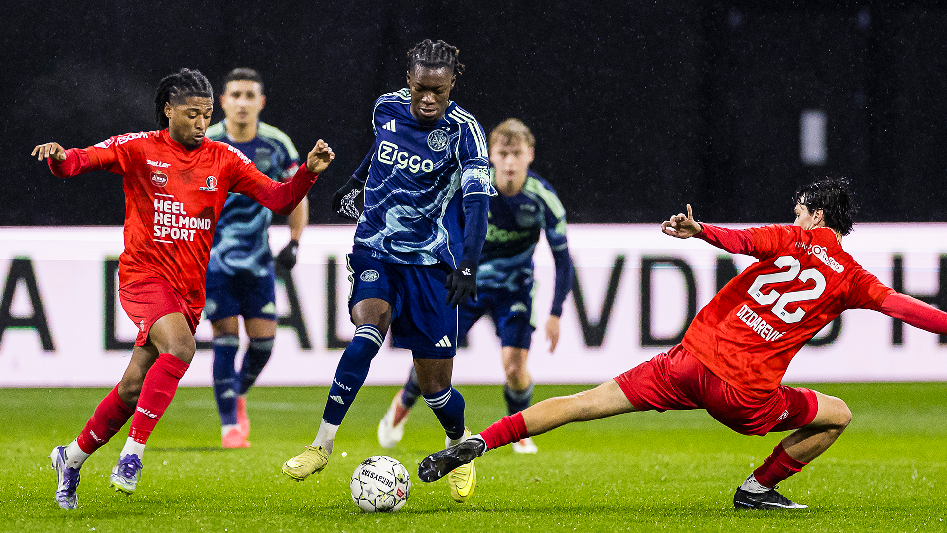 Geen punten voor Jong Ajax op bezoek bij Helmond Sport