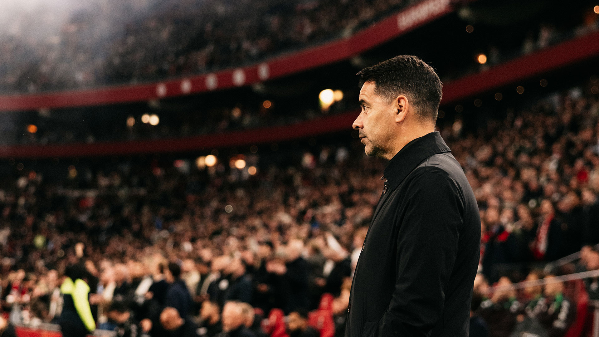Luister naar Ajax - NEC via Ajax Radio