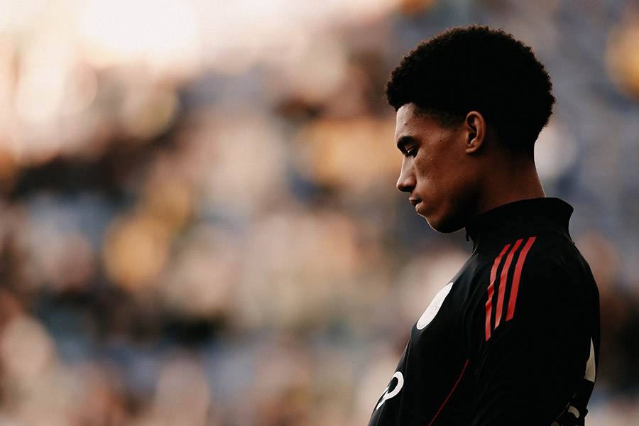 Aron Bouwman Warm Up