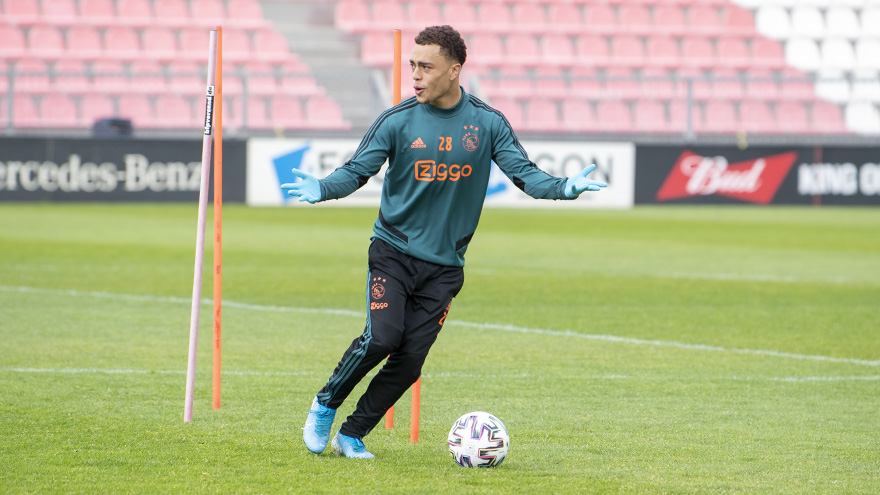 fotos-nu-ook-de-andere-helft-van-de-selectie-in-beeld-30