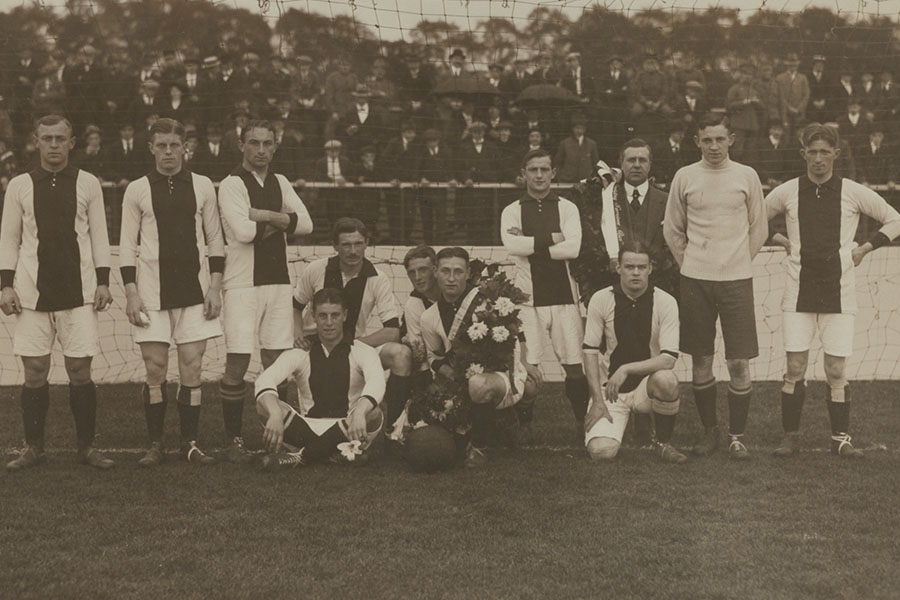 Ajax1917 900