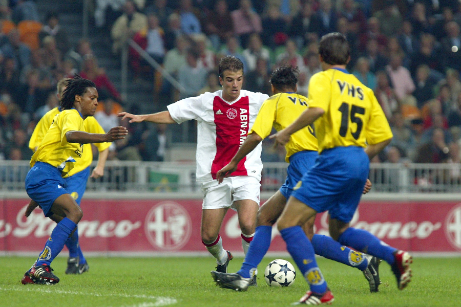 Van Der Vaart 2003 900