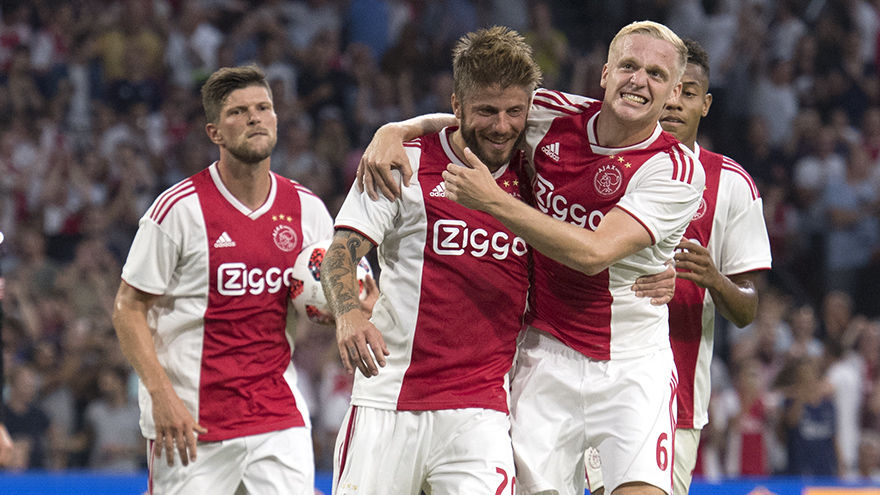 ajax-start-europese-campagne-uitstekend-10