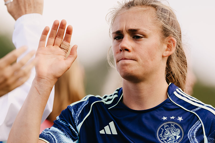 Ajax Vrouwen Leuven 17