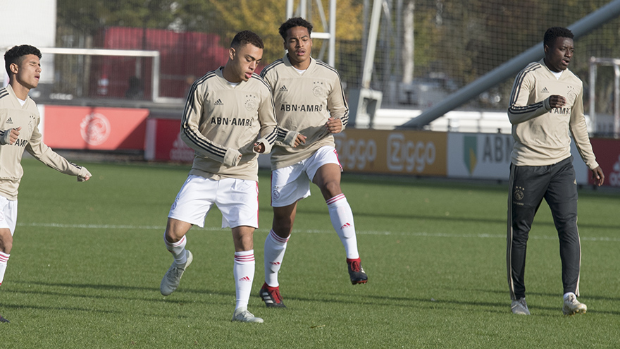 toekomst-alert-ajax-o19-met-ruime-cijfers-langs-necfc-oss-11