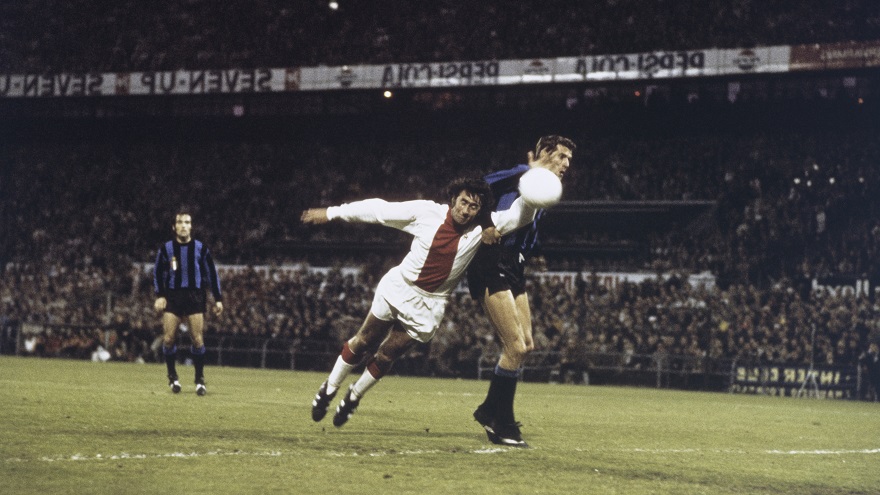 evenaart-ajax-fraai-record-uit-gouden-jaren-70-2