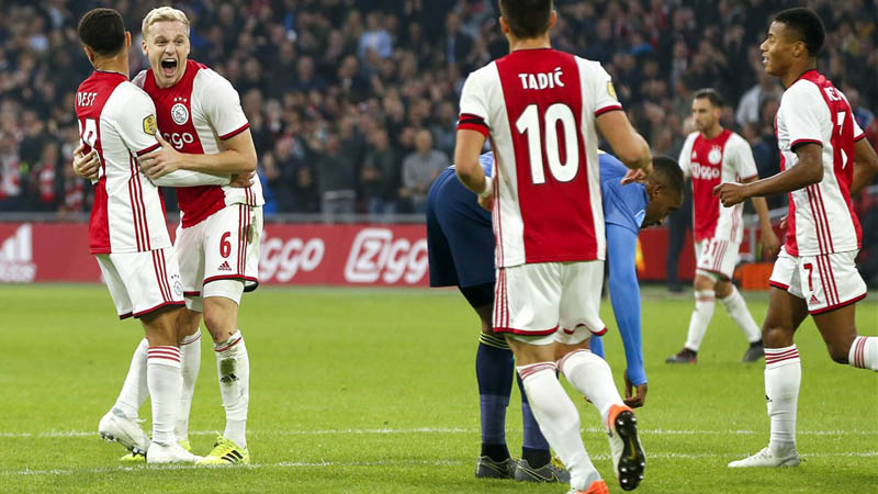 ajax-soepel-langs-feyenoord-4-0-4