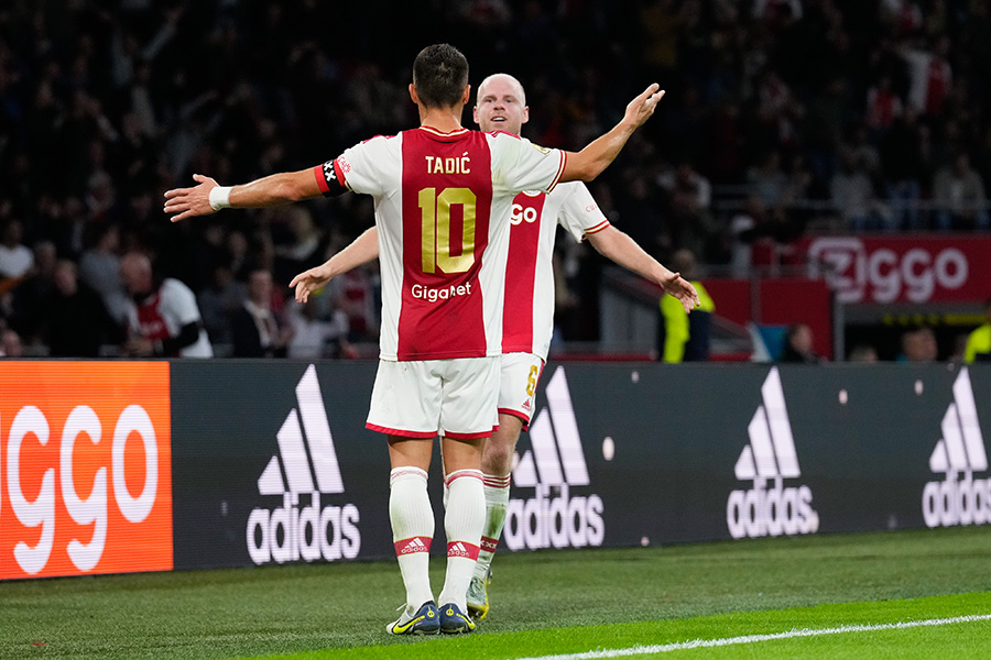 Juichen Klaassen Tadic 900