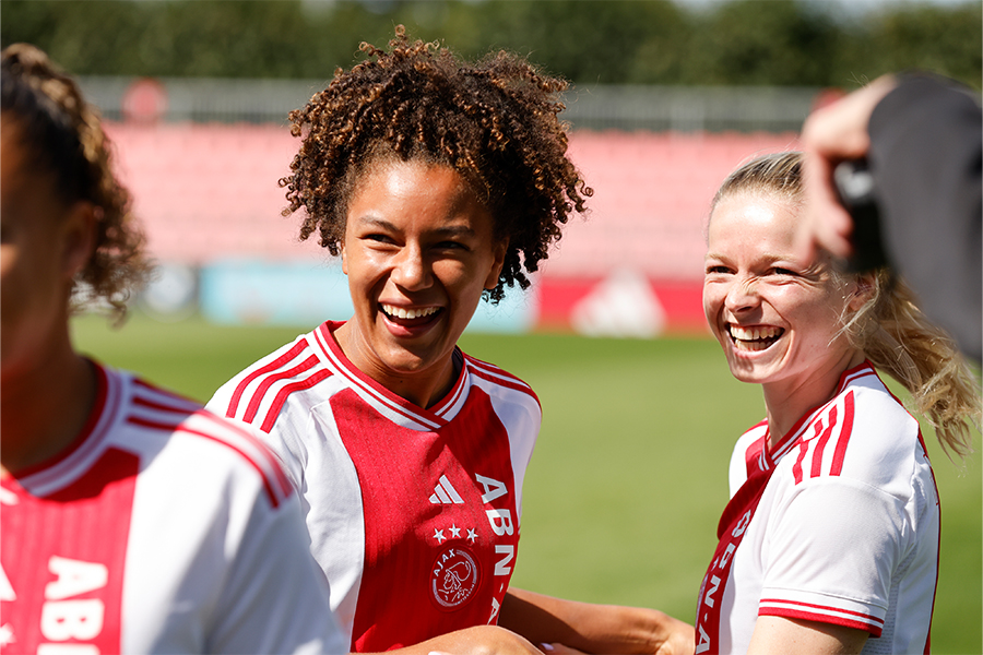 Ajaxvrouwenxfc24 6