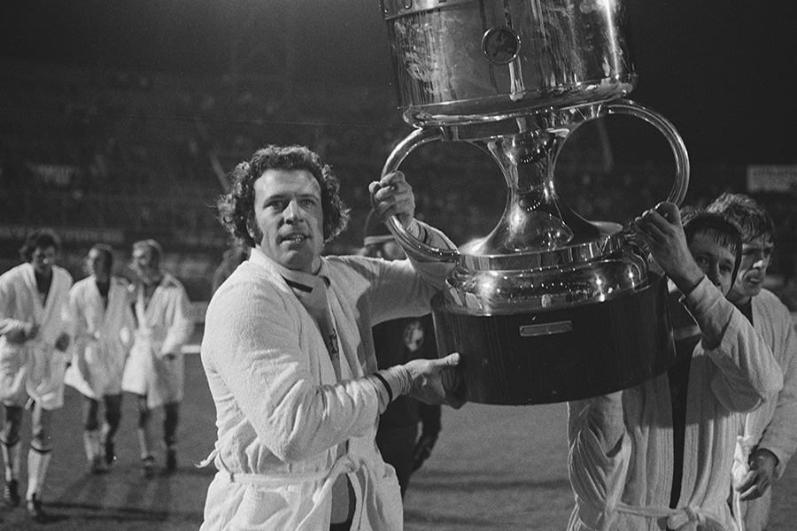 Stuy Europese Supercup 900