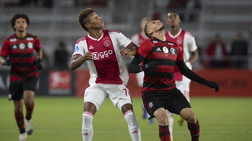 ajax-gelijk-tegen-flamengo-maar-ten-onder-in-penaltyreeks-9