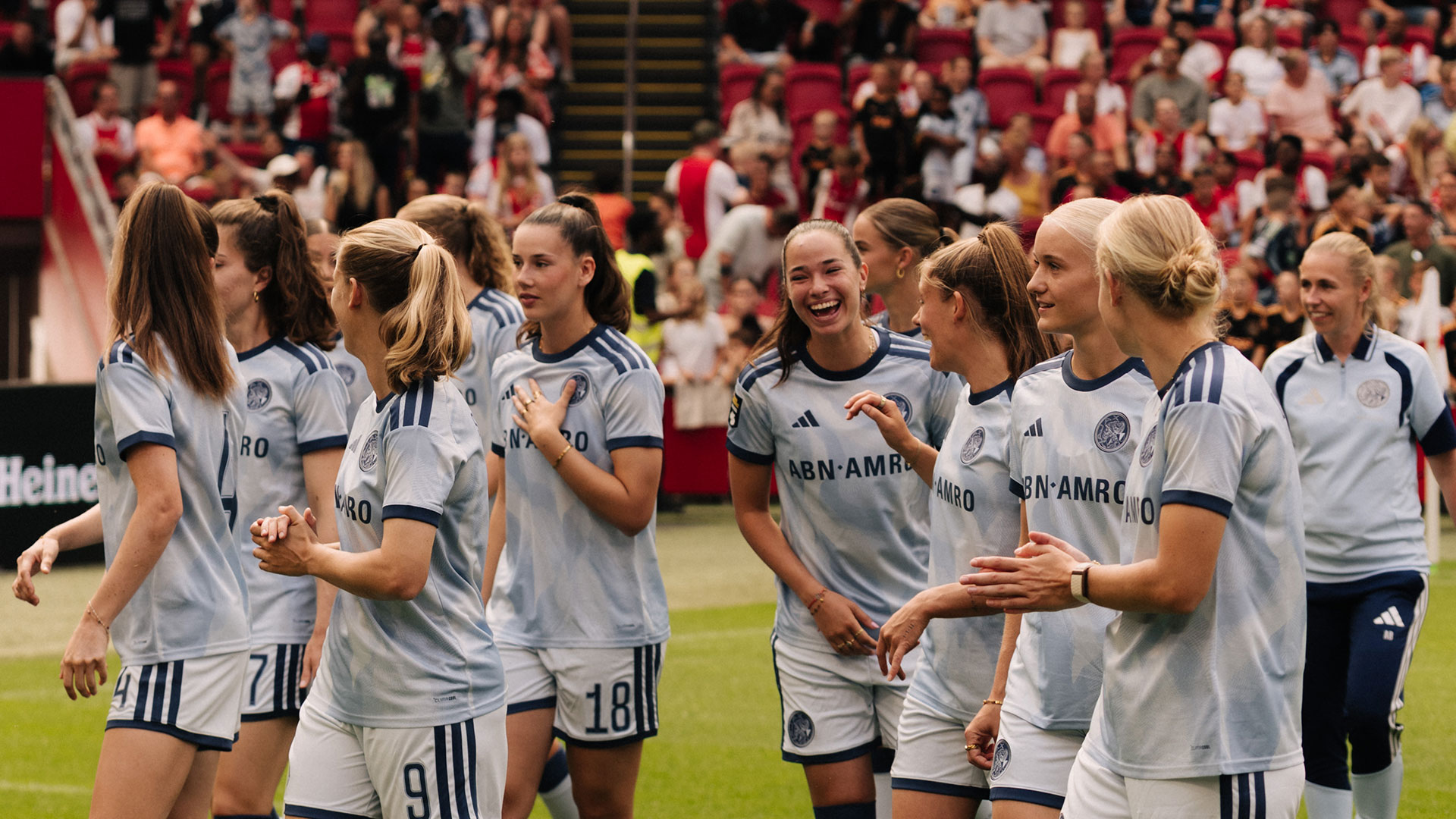 Liveblog | Ajax Vrouwen - WFC Aktobe
