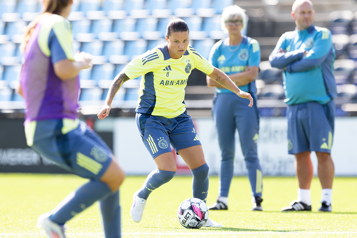 Spitse Training UWCL R1