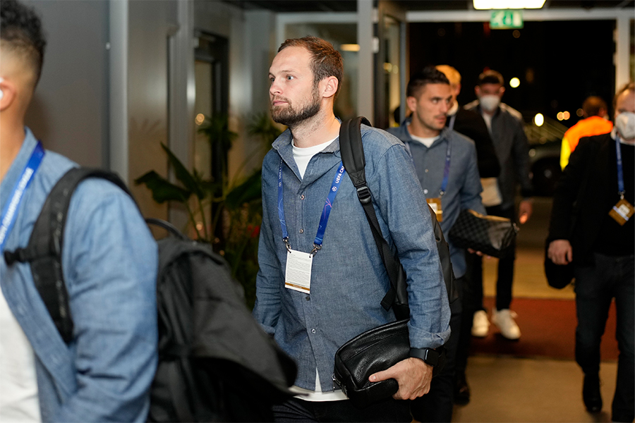 Blind Aankomst 900 AJALIV