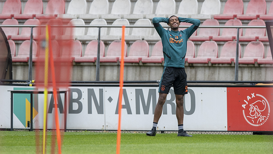 fotos-nu-ook-de-andere-helft-van-de-selectie-in-beeld-7