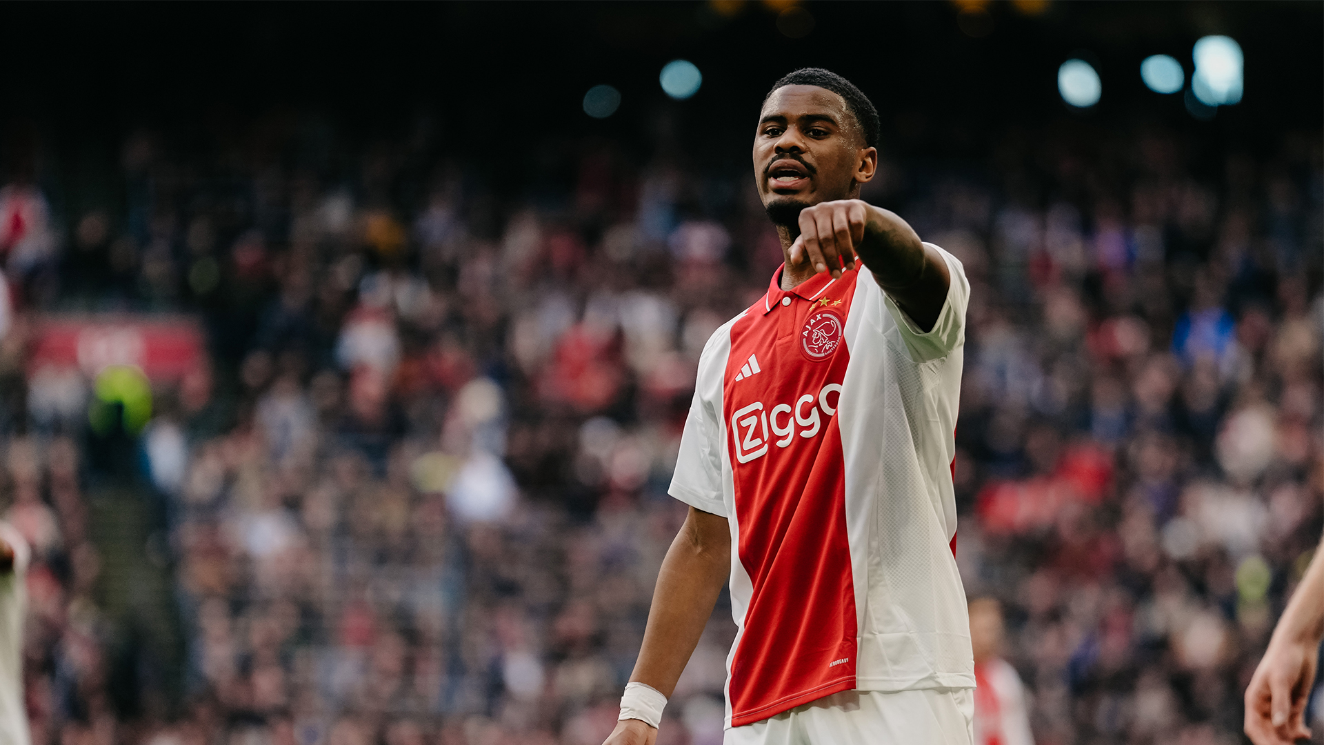 Luister Ajax - FC Twente via Ajax Radio