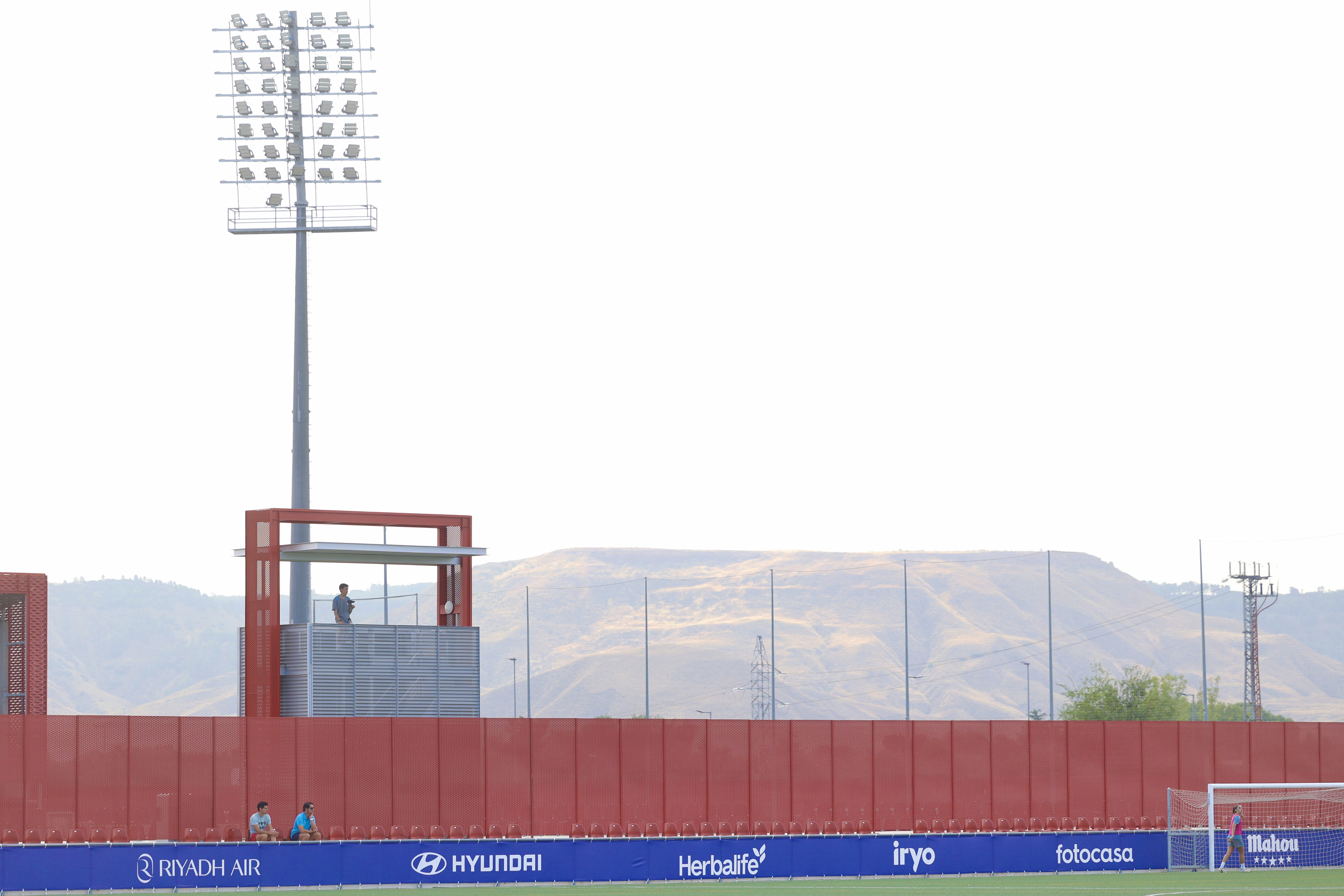 Ajaxvrouwen Madrid Complex1