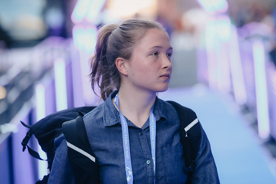 Aankomstvrouwen900 1