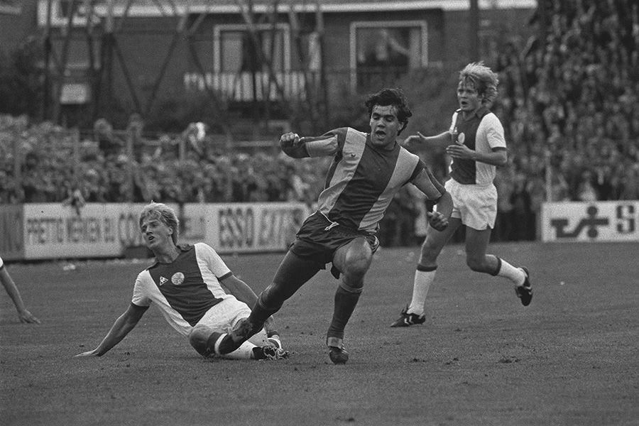 Go Ahead Eagles Ajax 80 81 900 AFC004000977 007 (1)