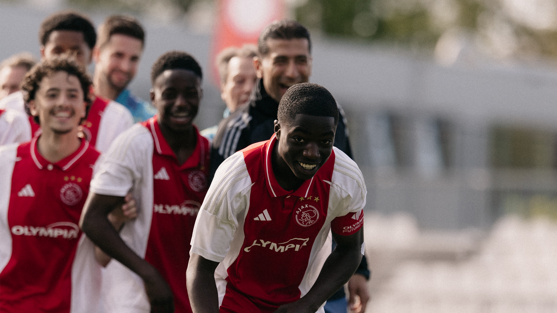 Achter de schermen bij O17