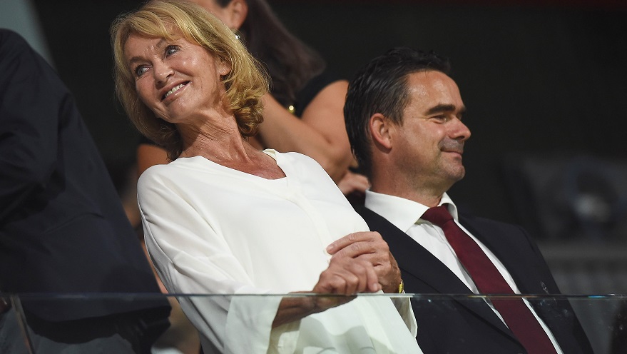 estadi-johan-cruyff-feestelijk-geopend-ajax-o19-verslaat-barca-4